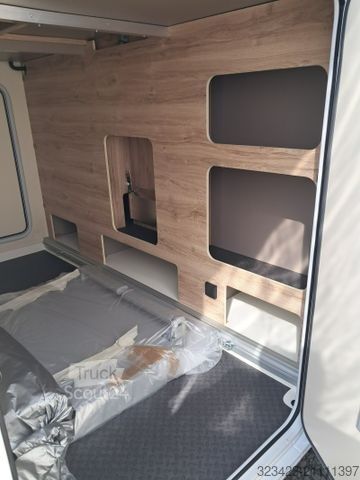 Autocaravana semi-integrada EURAMOBIL Profila T PT726EF Hubstützen,SAT,Solar,Lithium