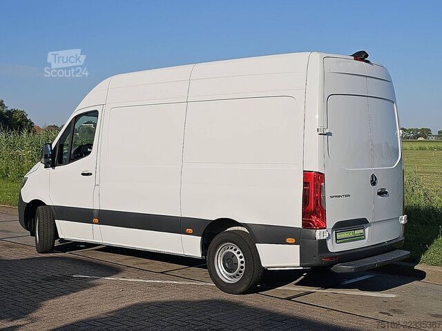 Bestelauto MERCEDES-BENZ SPRINTER 317 L2H2 RWD Automaat