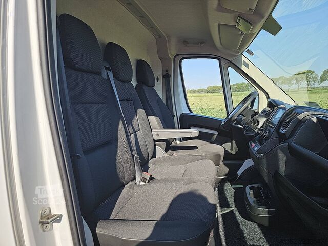 Stationvogn med højt tag CITROEN JUMPER 2.2 L4H2 Airco Carplay !