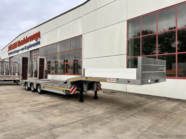 Нискорамно полуремарке Möslein ST 3  3 Achs Satteltieflader neu