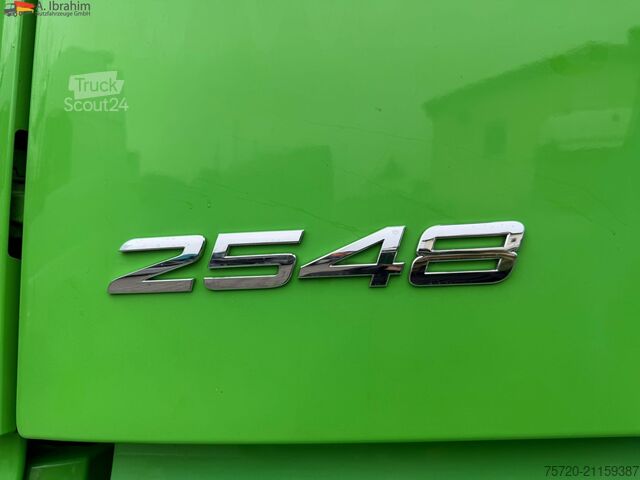 Autocamion cu caroserie interschimbabilă Mercedes-Benz Actros 2548 6x2 | Lift-Lenkachse | Gigaspace | BDF