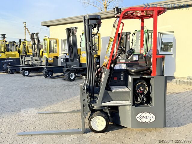 Vierwegvorkheftruck Combilift C3000CB GAS TRIPLEX 4900 FREE-LIFT