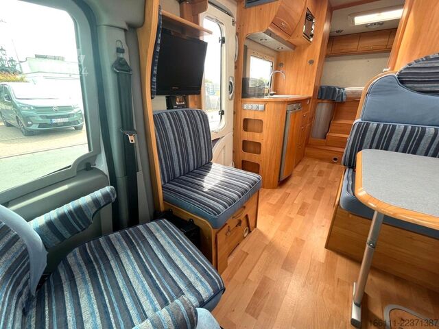 Alkovas kemperis ADRIA Izola A 697 SL - Einzelbetten - Sat/TV - Solar -