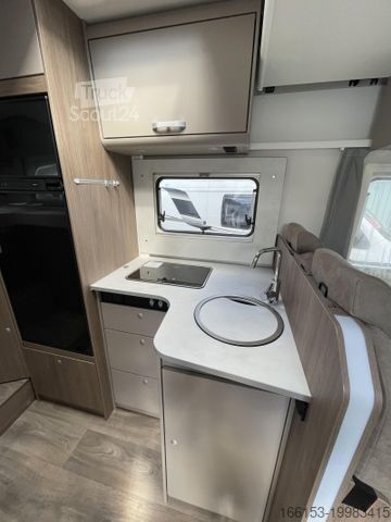 Half-integraal camper CARADO T 448 pro+ AT/Safety/Hubbett/Fahrradtr./Navi/RFK