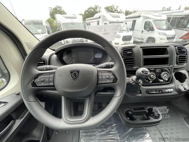 Автодім CARADO CV 640 Entry /Dieseltank 90l/Optik 1/Markise