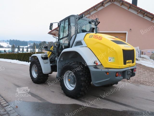 Kerekes rakodó KRAMER 8155