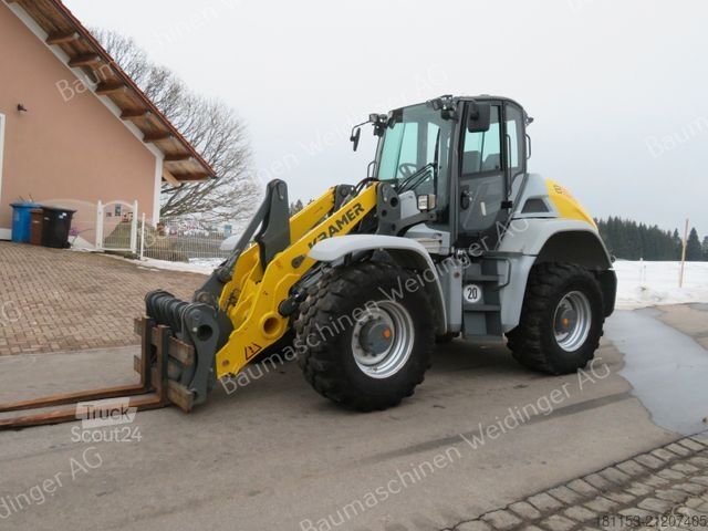 Kerekes rakodó KRAMER 8155