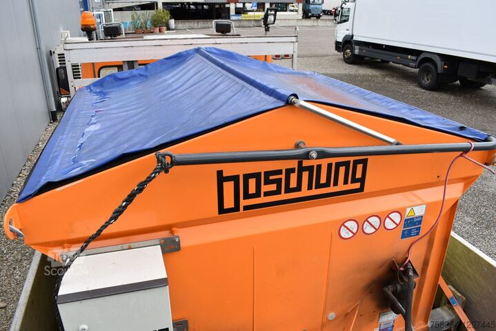 друго MERCEDES-BENZ Vario 818 D 3Sitze Winterdienst AHK Top Zustand