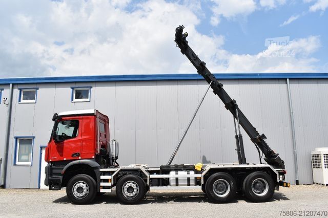 Kamion s kipom s pomičnim kontejnerom MERCEDES-BENZ Arocs 3251 E6 8x4 AHK Retarder Kettengerät