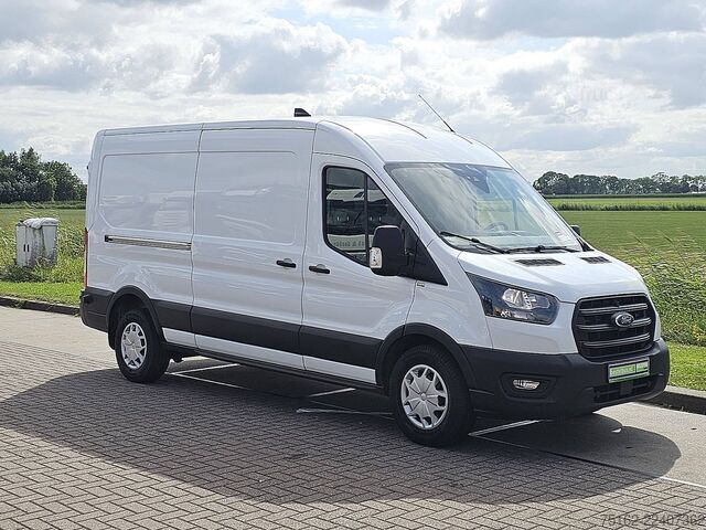 Hochdachkombi FORD TRANSIT 2.0 L3H2 Airco Camera