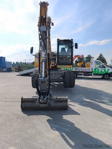 Колесен багер Liebherr A 912 Compact Litronic