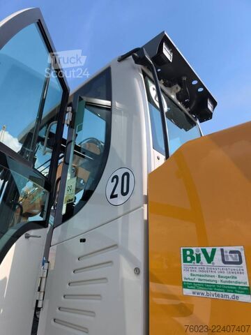 Колесен багер Liebherr A 912 Compact Litronic