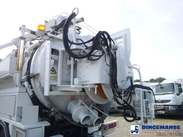 Saugfahrzeug Mercedes Actros 3241 8x4 RHD Huwer vacuum tank / hydroc...