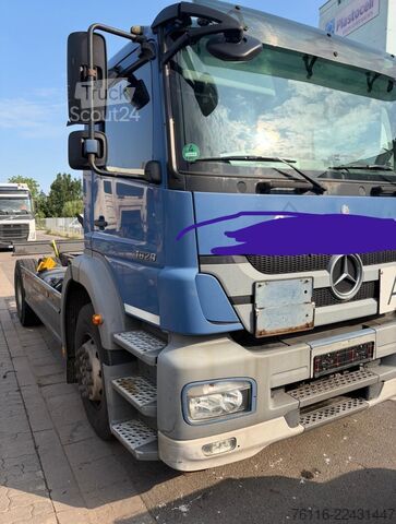 Camion benne Mercedes-Benz Axor 1829