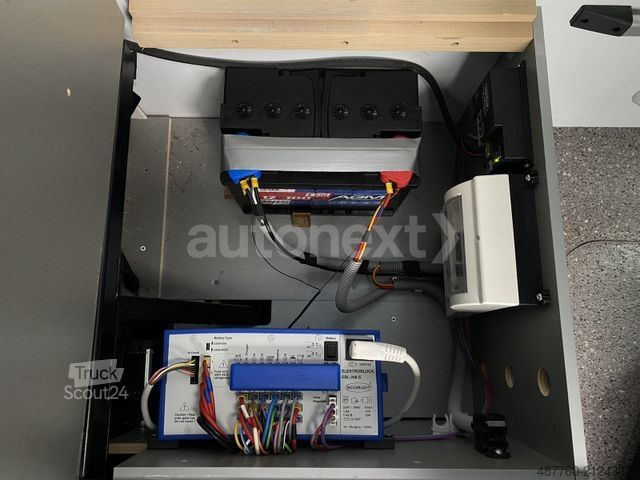 Campervan FIAT Twin 600 SP Automatik WC+Küche+Markise (1313)