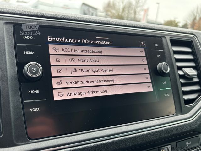 Campervan VOLKSWAGEN Grand California 680 2,0TDI-177 LED + ACC 1. Hd.