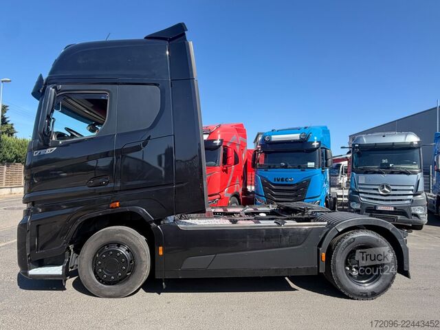 Tracteur routier standard FORD F-MAX 500 4x2 BL Retarder, Standklima, 2x Tank