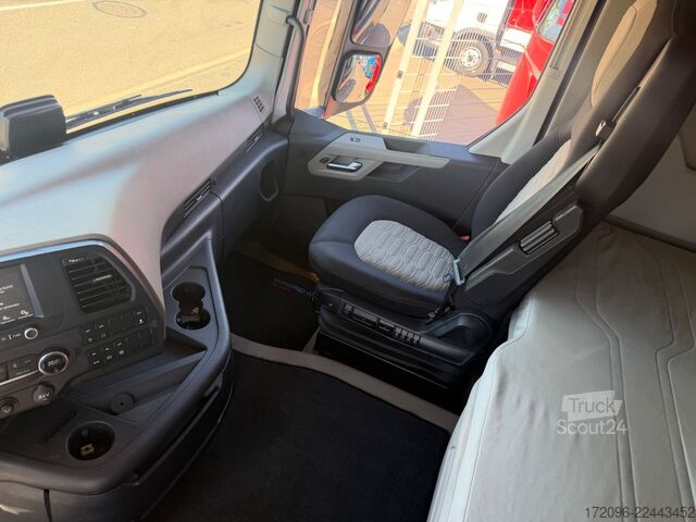 Tracteur routier standard FORD F-MAX 500 4x2 BL Retarder, Standklima, 2x Tank