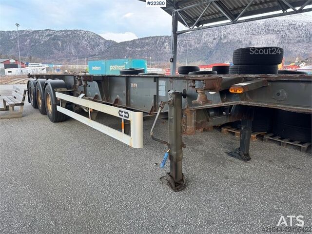 Konttikuljetukset Van Hool container semi-trailer