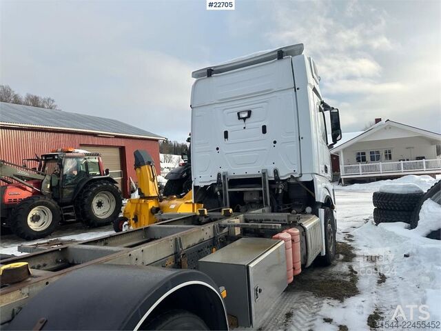 BDF-system Mercedes-Benz Actros 2551 6x2 Container Truck - ADR Rigged - San