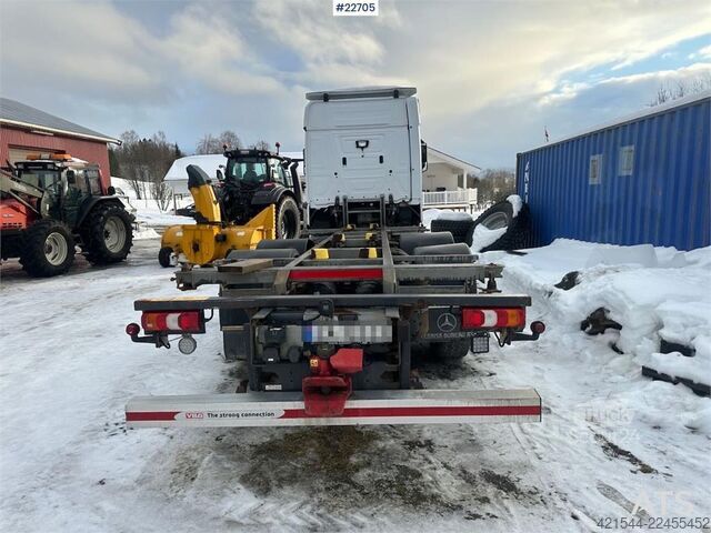 BDF-järjestelmä Mercedes-Benz Actros 2551 6x2 Container Truck - ADR Rigged - San