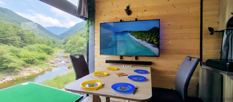 Kamper ciężarowy MAN Camión Vivienda lujo