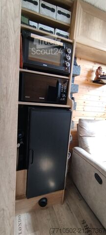 Kamper ciężarowy MAN Camión Vivienda lujo