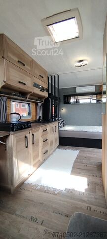 Kamper ciężarowy MAN Camión Vivienda lujo