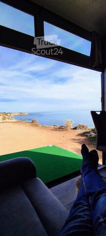 Kamper ciężarowy MAN Camión Vivienda lujo