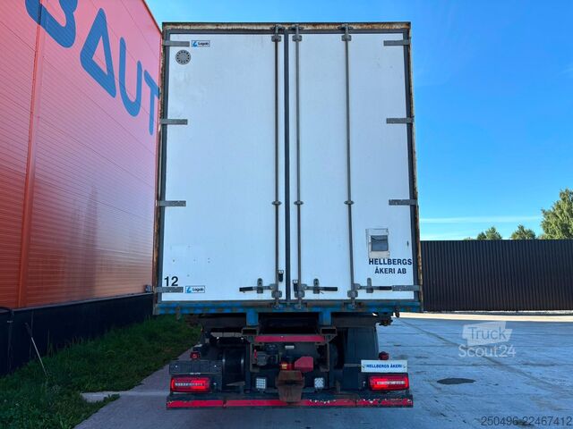Corps de la boîte MAN TGX 26.480 6x2*4 INTARDER / BDF / CHASSI