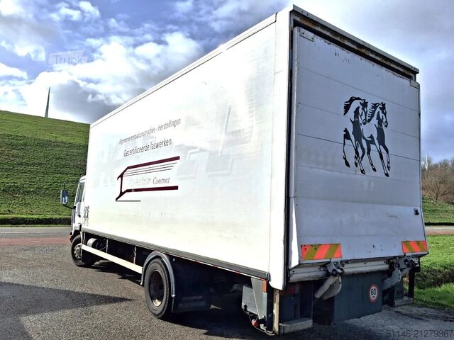 Maleta Volvo FL 180 Horses Transport