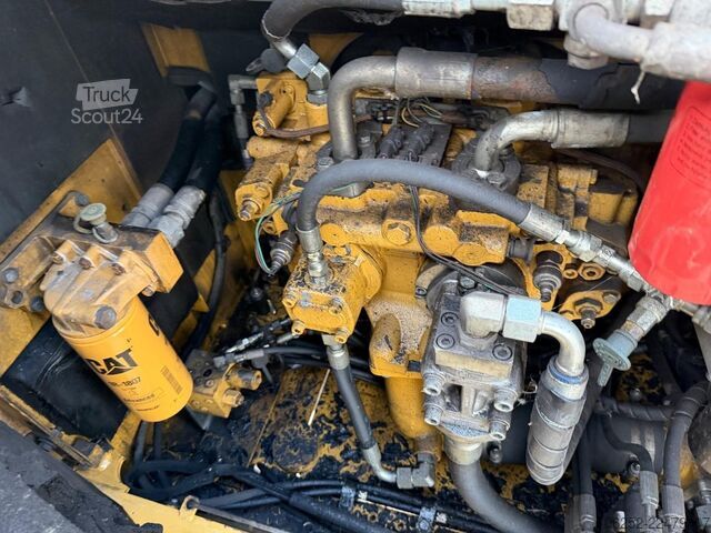 Підйомно-транспортна машина Caterpillar M 325 D OVERSLAGKRAAN / MATERIAL HANDLER / UMSC...