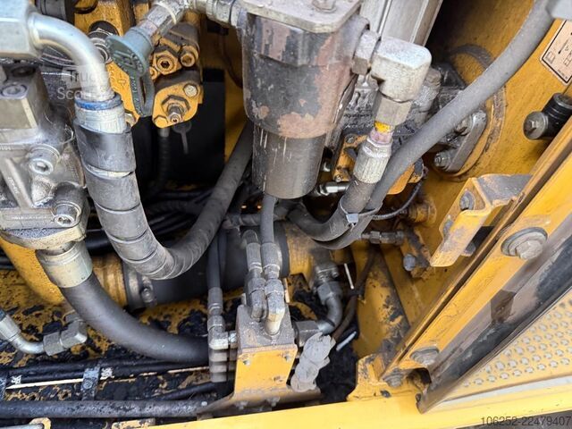 Підйомно-транспортна машина Caterpillar M 325 D OVERSLAGKRAAN / MATERIAL HANDLER / UMSC...
