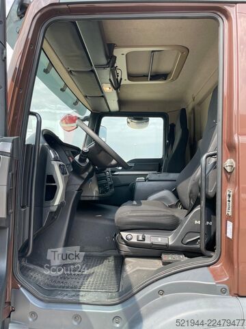 бортовой грузовик с тентом MAN MAN TGM 15.290 Stapleraufnahme Edscha