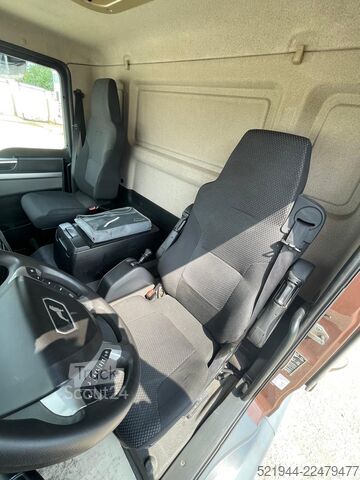 бортовой грузовик с тентом MAN MAN TGM 15.290 Stapleraufnahme Edscha