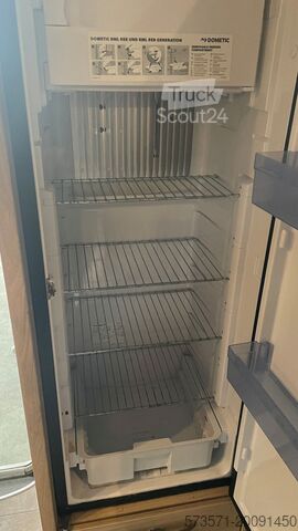 Autocaravană semi-integrată Fiat Ducato Carasuite 650 MF Teilintegriert | Voll ausgestattet