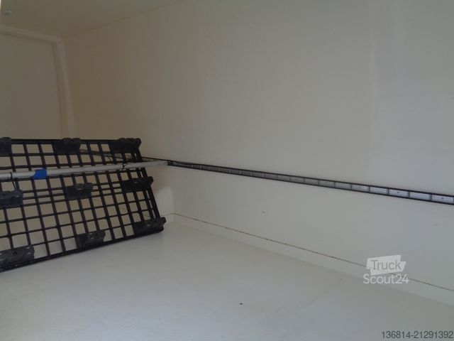 Refrigerator body van MERCEDES-BENZ Sprinter 316 CDI Maxi Frigo 4500