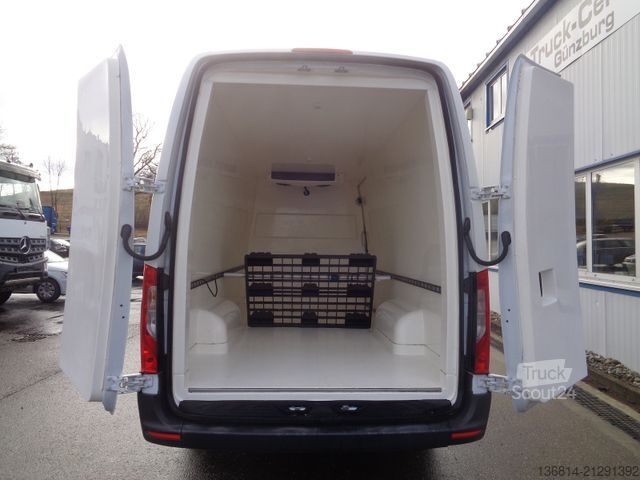 Refrigerator body van MERCEDES-BENZ Sprinter 316 CDI Maxi Frigo 4500