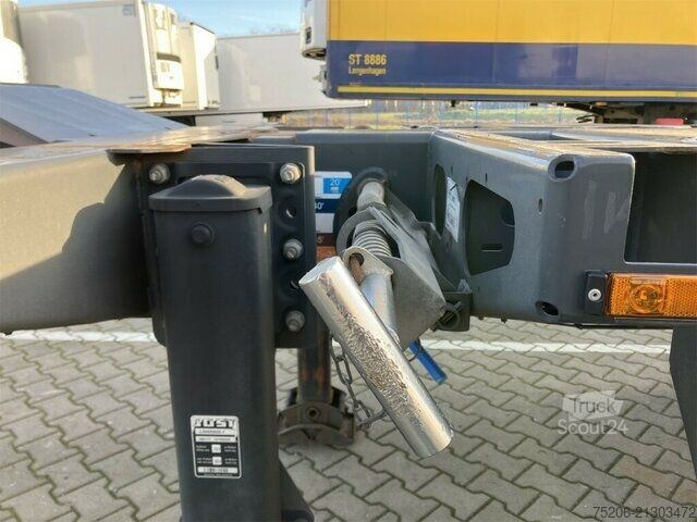 Değişebilir kasalı yarı römork Krone Box Liner TU70