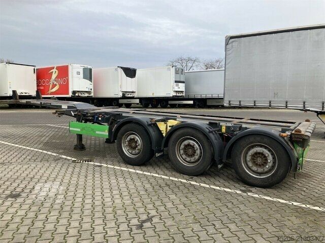 Değişebilir kasalı yarı römork Krone Box Liner TU70