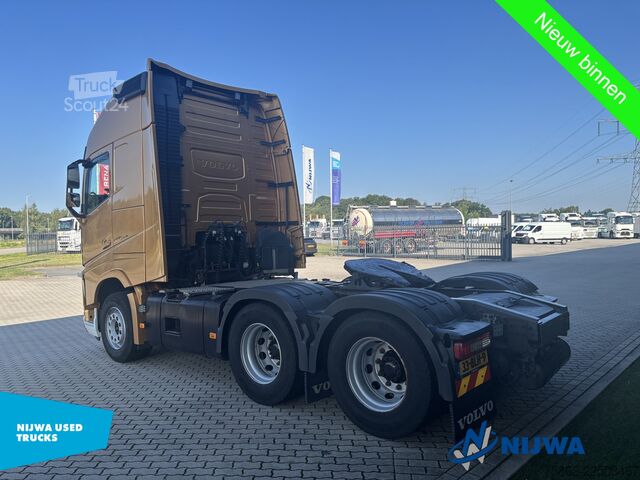 Standard-SZM Volvo FH 500 6x4 Schuifschotel + Xenon
