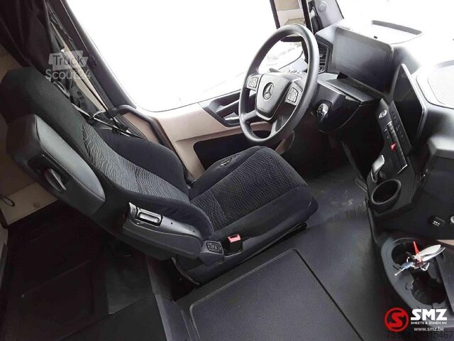 Tracteur standard Mercedes Actros 1845