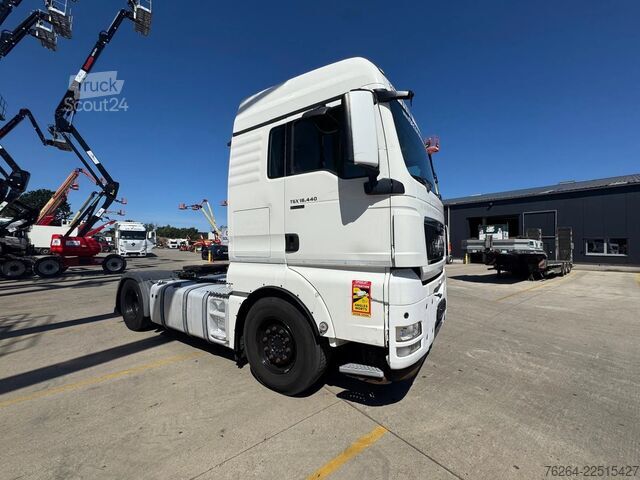 Estándar-SZM MAN TGX 18.440