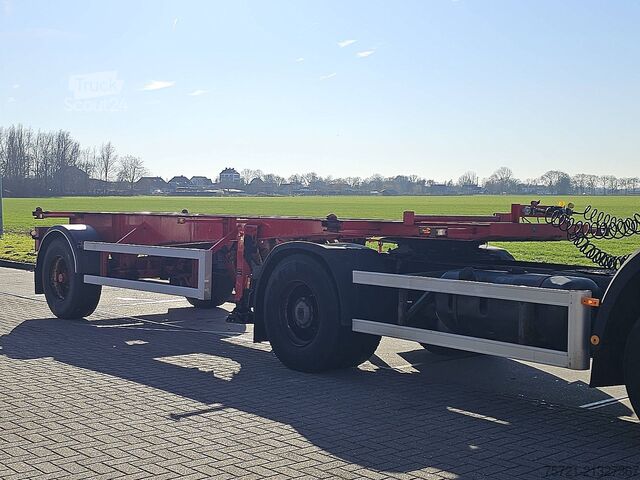 Skjutbara presenningar DAPA 20 FT CONTAINER 1 AXLE BPW DRUM
