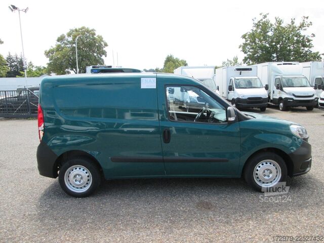 شاحنة بدن معزول مبرد FIAT Doblo 1.3*Carrier-Kühlwagen*Euro6*