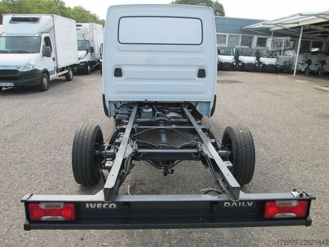 Chassis de carrinha IVECO 35 S14 *Fahrgestell*Euro6*Klima*
