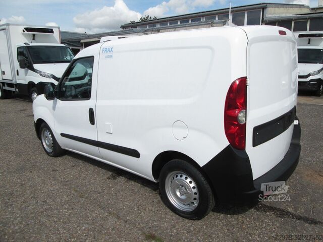Furgoneta frigorífica FIAT Doblo 1.3 *Kühlwagen*Euro5*