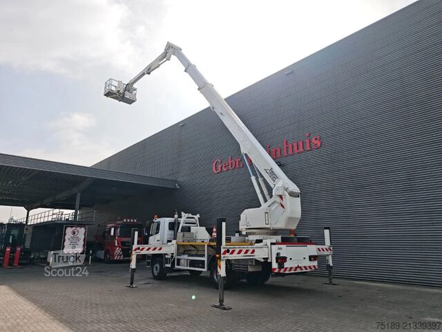 Подемна платформа Mercedes-Benz Axor 1833 4x2 Bronto Skylift S32XDT