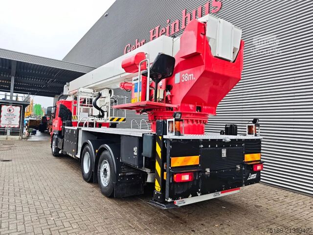 Platforma podnosząca Volvo FM 380 380 6x2 Bronto Skylift Skyline 380