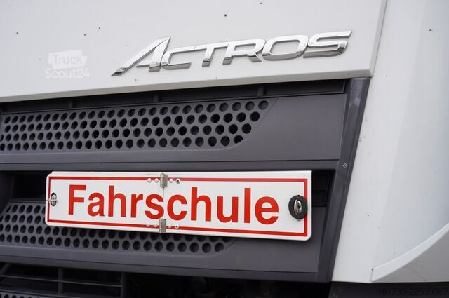 Școală de șoferi / BDF Mercedes-Benz Actros 2540 6×2 / 90 tho. km! / 5-seater